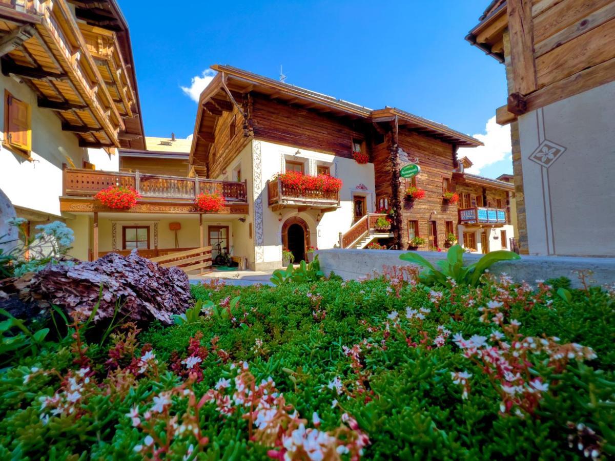 Garni Francescato Hotel Livigno Bagian luar foto