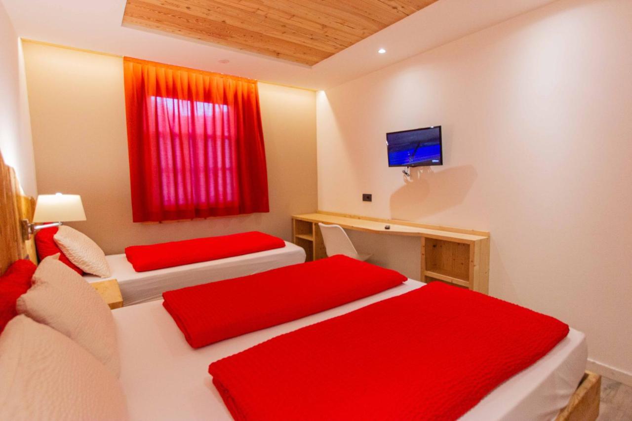 Garni Francescato Hotel Livigno Bagian luar foto