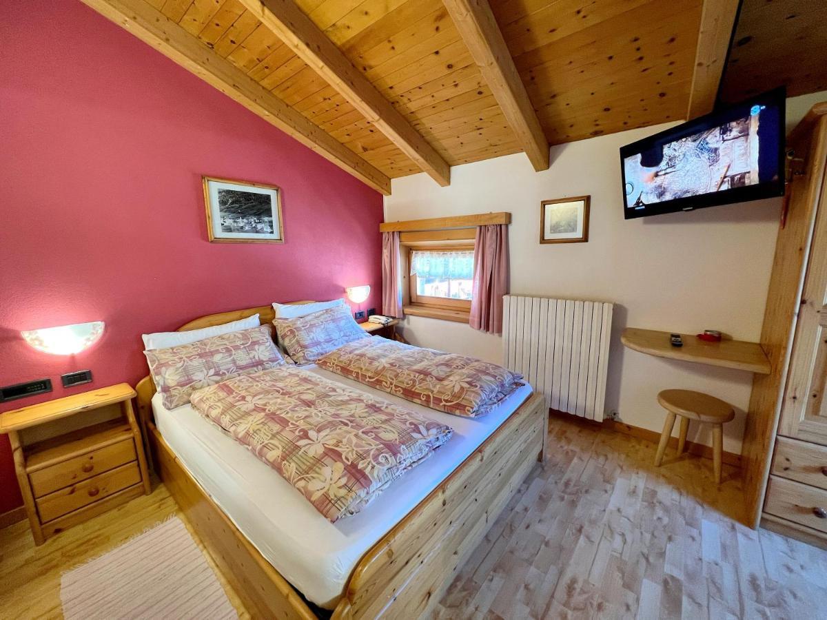 Garni Francescato Hotel Livigno Bagian luar foto