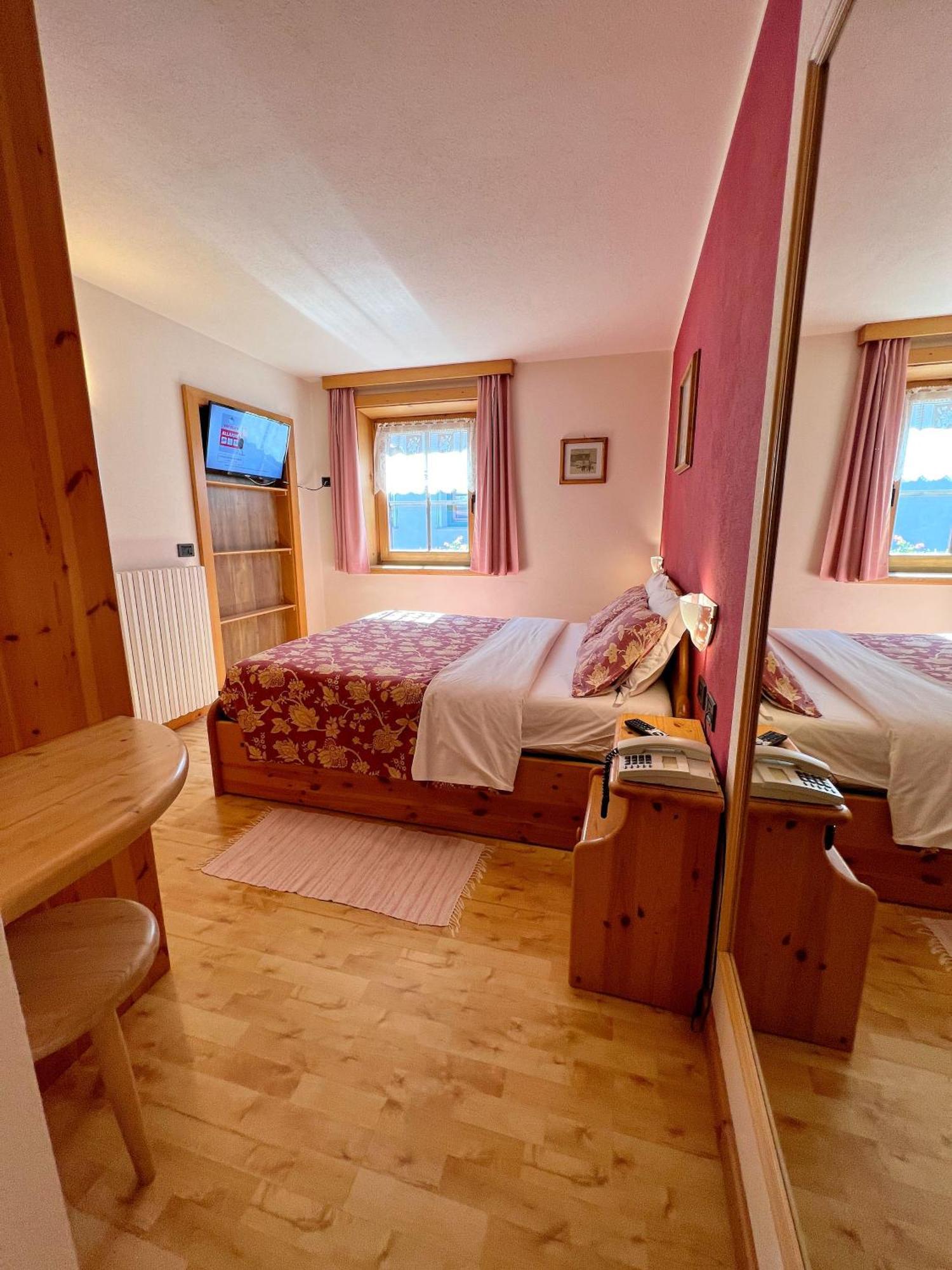 Garni Francescato Hotel Livigno Bagian luar foto