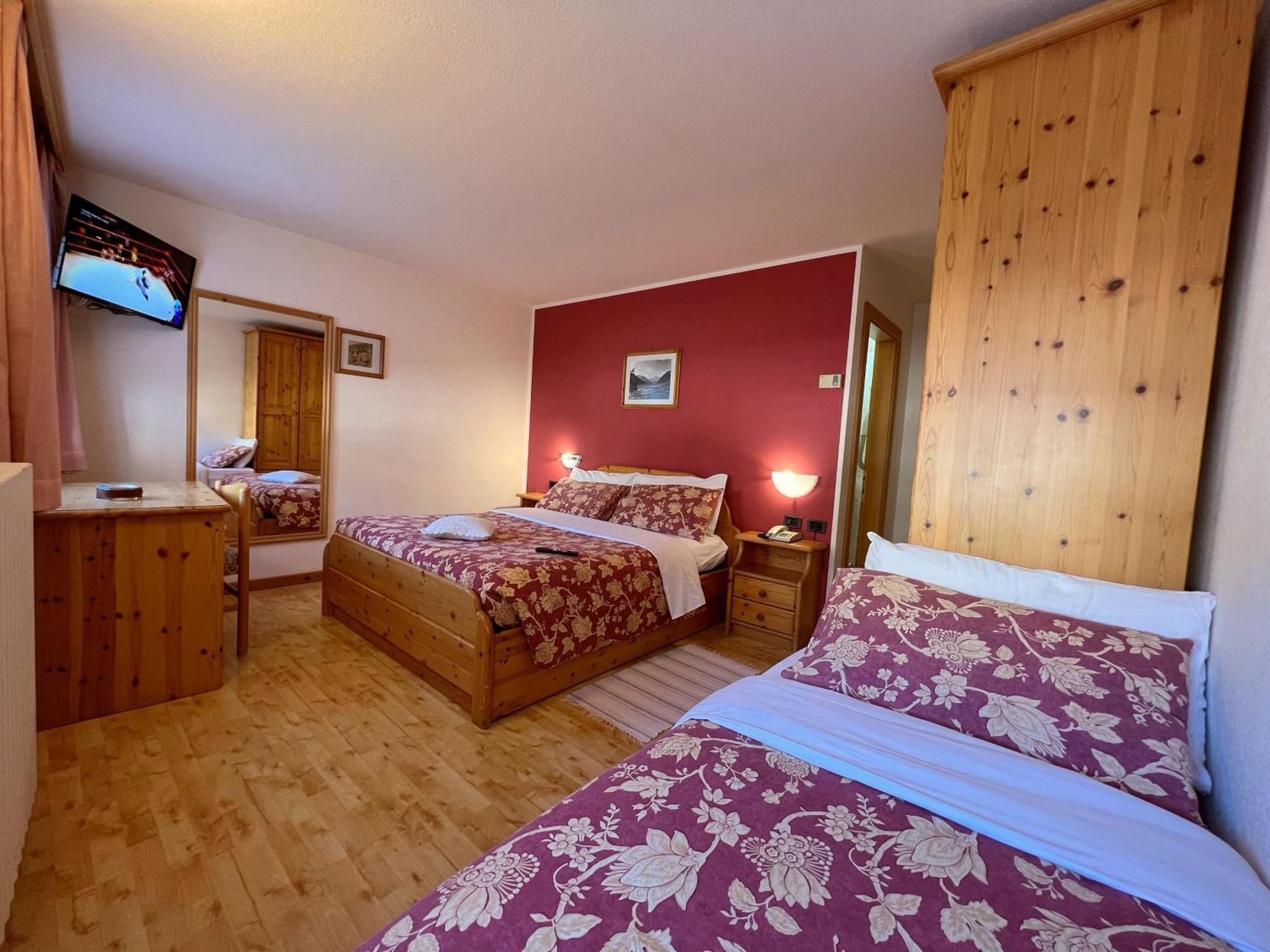 Garni Francescato Hotel Livigno Bagian luar foto